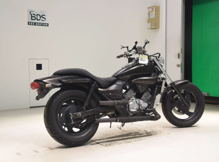 Мотоцикл Kawasaki ELIMINATOR 250V з пробігом 8940 km