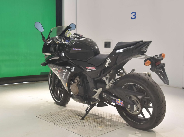 Мотоцикл Honda CBR400R с пробегом 30041 km