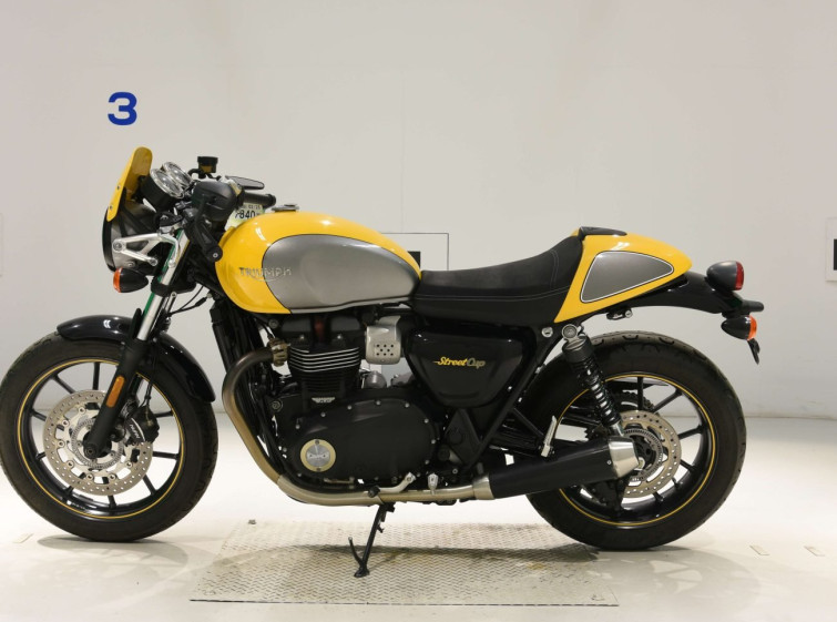 Мотоцикл Triumph STREET CUP з пробігом 20071 km