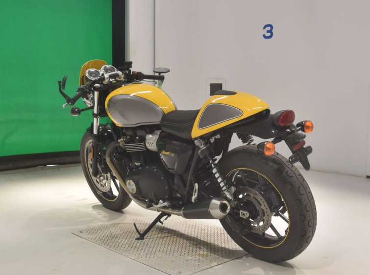 Мотоцикл Triumph STREET CUP з пробігом 20071 km