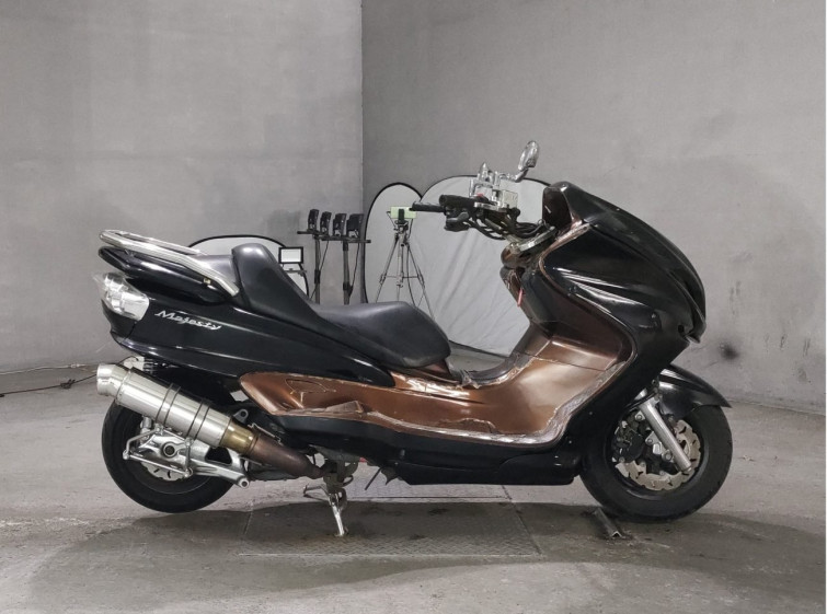 Мотоцикл Yamaha MAJESTY 250 с пробегом 11153 km