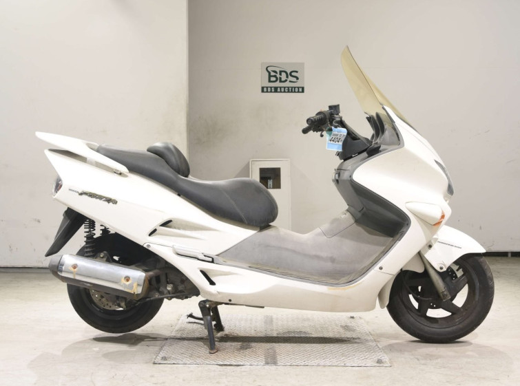 Мотоцикл Honda FORZA з пробігом 22171 km