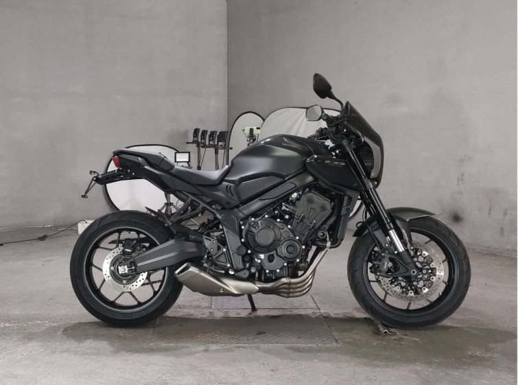 Мотоцикл Honda CB650R с пробегом 10386 km