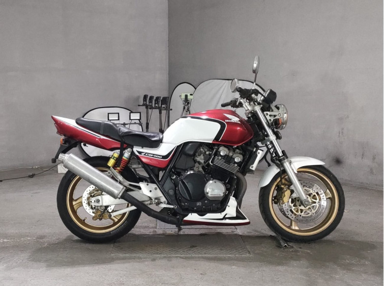 Мотоцикл Honda CB400SFV с пробегом 9329 km
