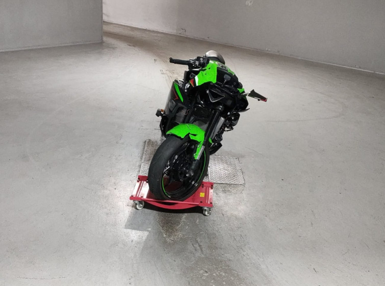 Мотоцикл Kawasaki NINJA ZX-25R с пробегом 7893 km