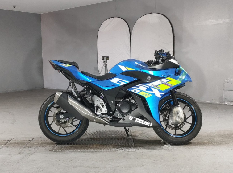 Мотоцикл Suzuki GSX250R з пробігом 3520 km