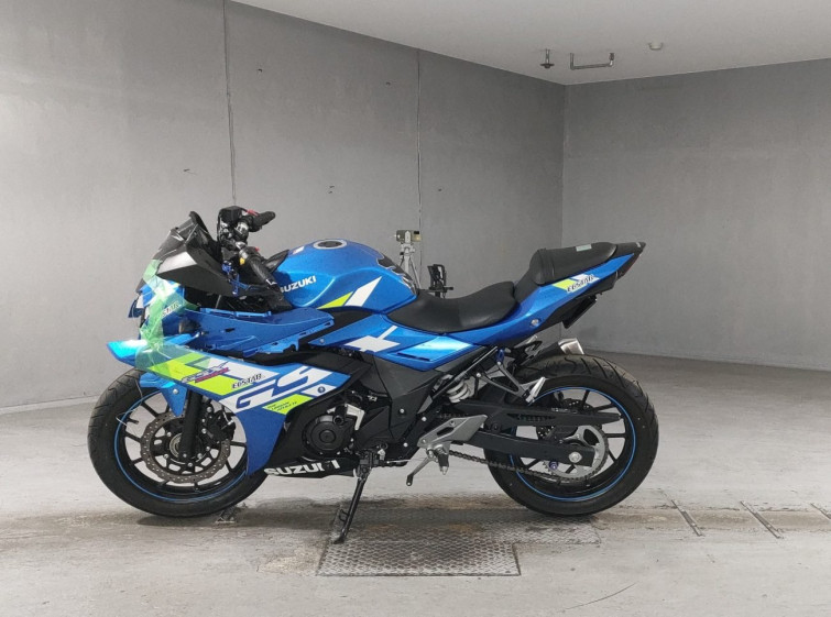 Мотоцикл Suzuki GSX250R з пробігом 3520 km