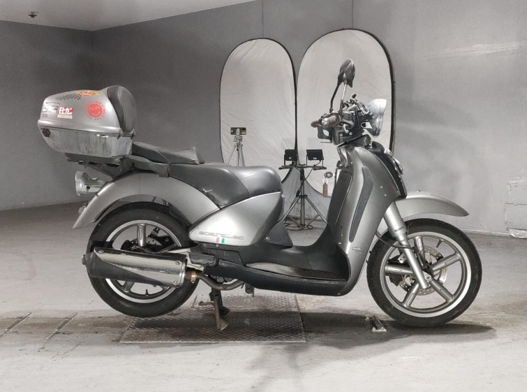 Мотоцикл Aprilia SCARABEO250 с пробегом 29210 km
