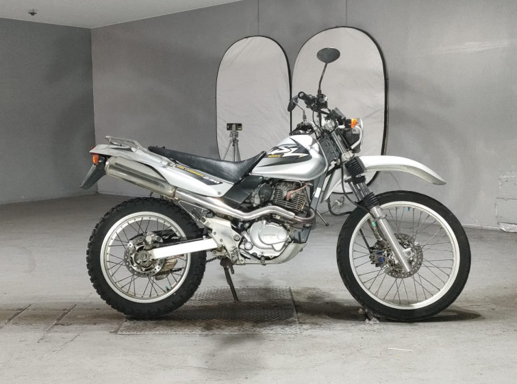 Мотоцикл Honda SL230 з пробігом 11854 km