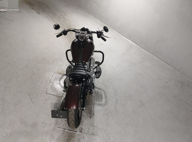 Мотоцикл HD FLSL SOFTAIL SLIM 1750 с пробегом 10534 km