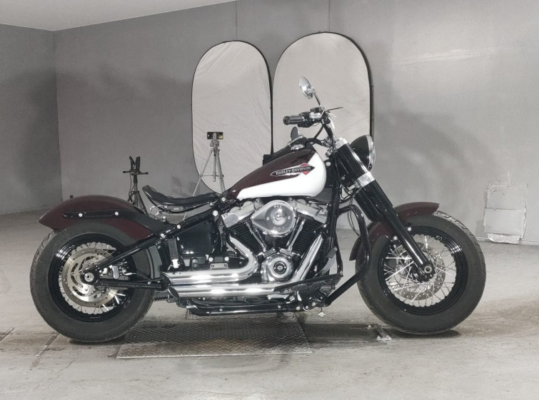 Мотоцикл HD FLSL SOFTAIL SLIM 1750 с пробегом 10534 km