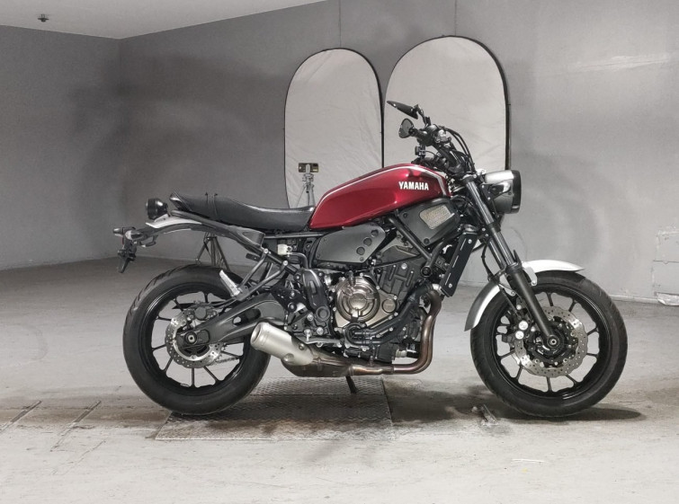 Мотоцикл Yamaha XSR700 с пробегом 10235 km