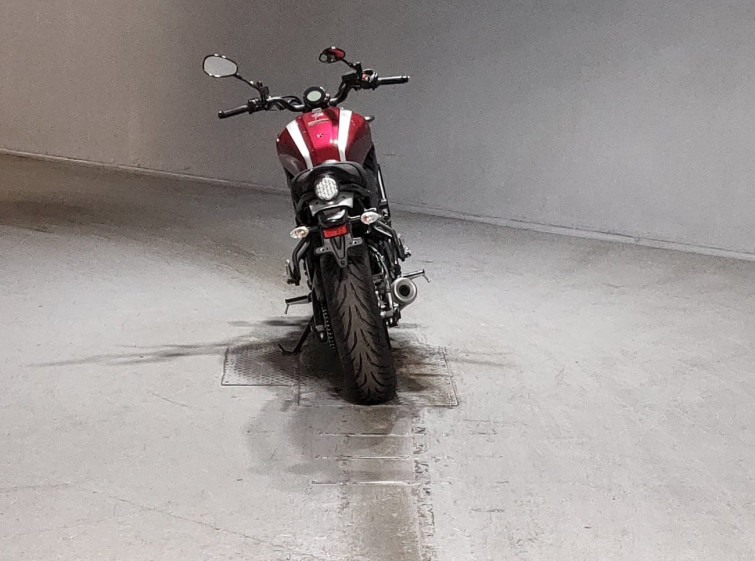 Мотоцикл Yamaha XSR700 с пробегом 10235 km