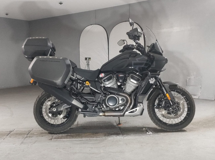 Мотоцикл HD RA1250S с пробегом 10802 km