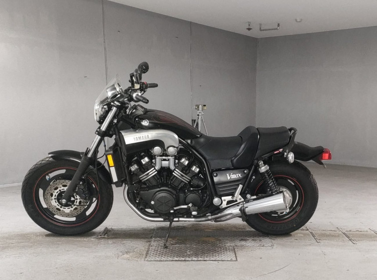Мотоцикл Yamaha V-MAX1200 с пробегом 37152 km