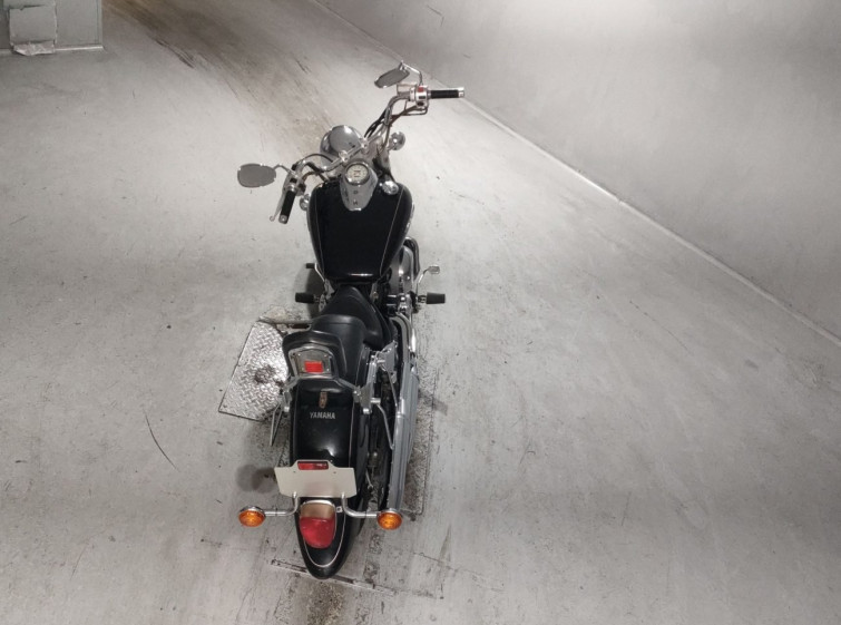Мотоцикл Yamaha DRAGSTAR XVS400 CLASSIC с пробегом 42585 km