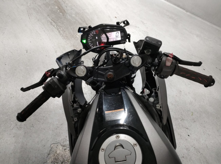 Мотоцикл Yamaha YZF-R25 з пробігом 10786 km