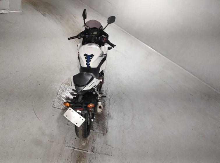 Мотоцикл Honda CBR400R с пробегом 58629 km