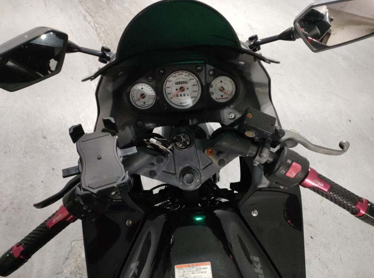 Мотоцикл Kawasaki NINJA250R з пробігом 28062 km