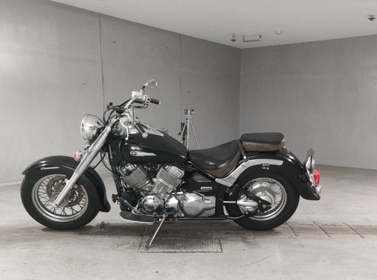 Мотоцикл Yamaha DRAGSTAR XVS400 CLASSIC с пробегом 28200 km