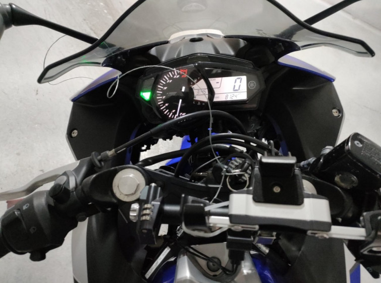 Мотоцикл Yamaha YZF-R25 з пробігом 8125 km