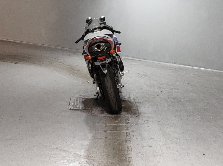 Мотоцикл Honda CBR600RR с пробегом 8569 km