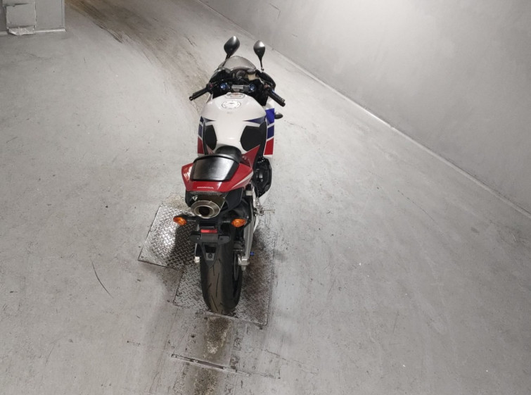 Мотоцикл Honda CBR600RR с пробегом 8569 km