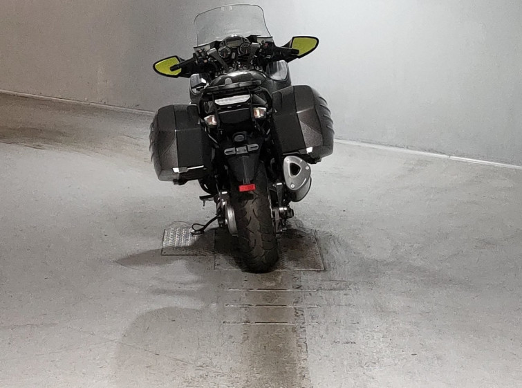 Мотоцикл Kawasaki GTR1400 CONCOURS с пробегом 8931 km