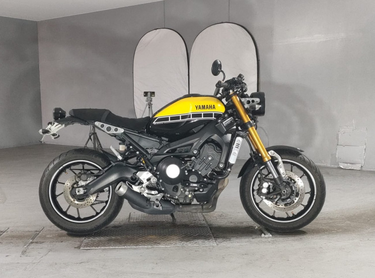 Мотоцикл Yamaha XSR900 з пробігом 21883 km