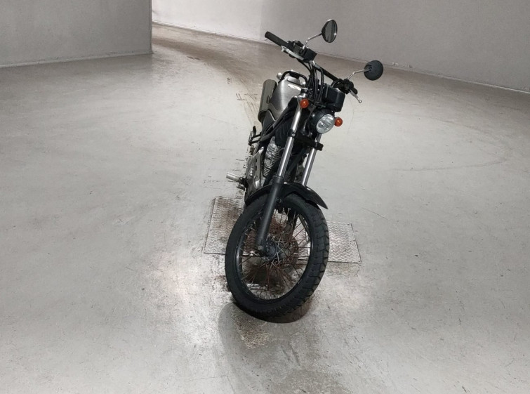 Мотоцикл Yamaha TRICKER с пробегом 16040 km