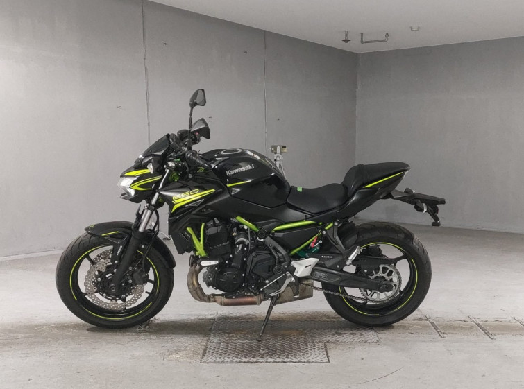 Мотоцикл Kawasaki Z650 з пробігом 19848 km