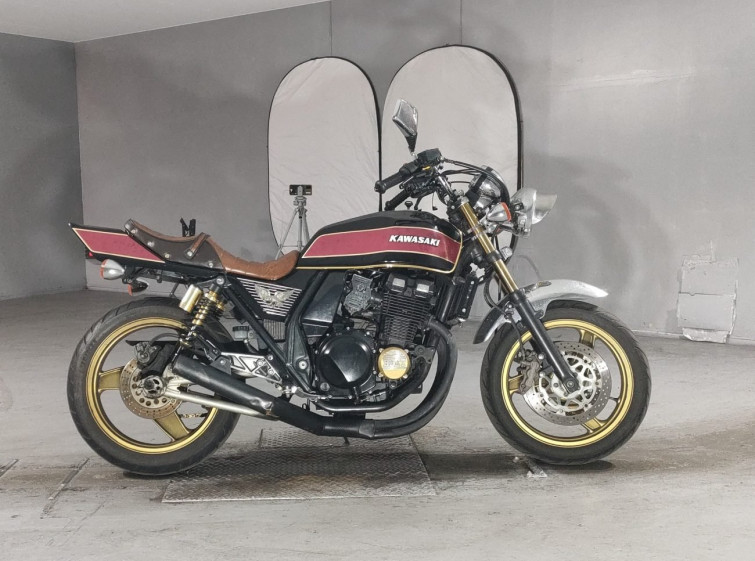 Мотоцикл Kawasaki ZRX400 с пробегом 5448 km