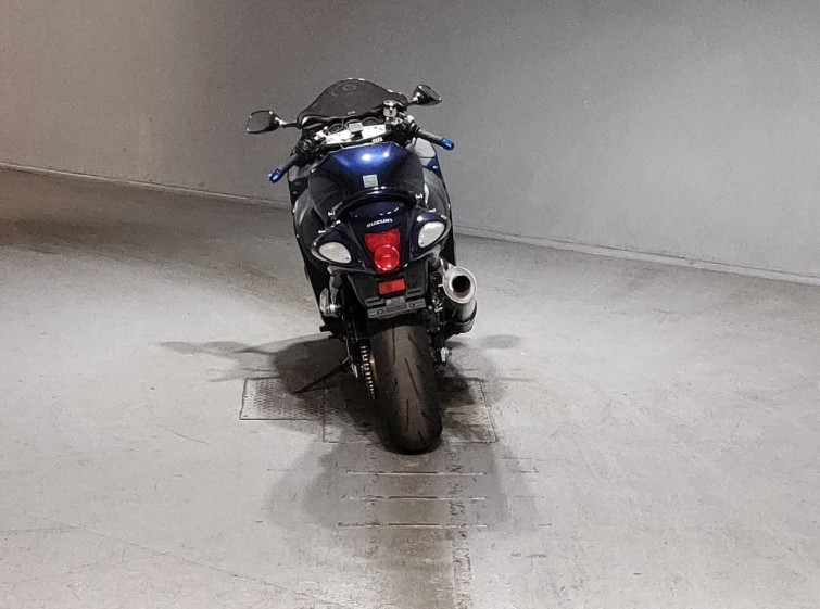 Мотоцикл Suzuki GSX1300R HAYABUSA с пробегом 1197 m
