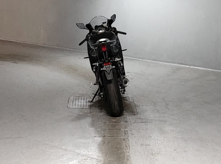 Мотоцикл Yamaha YZF-R7 с пробегом 7919 km