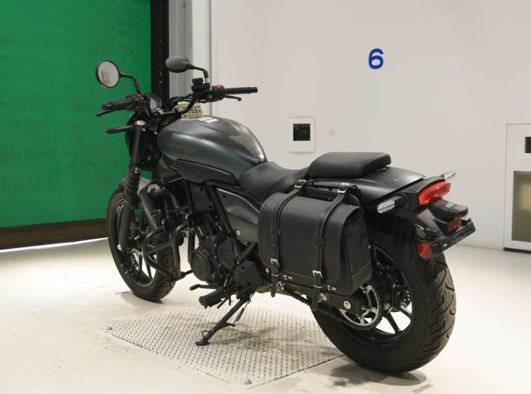 Мотоцикл Kawasaki ELIMINATOR400-3SE с пробегом 3950 km