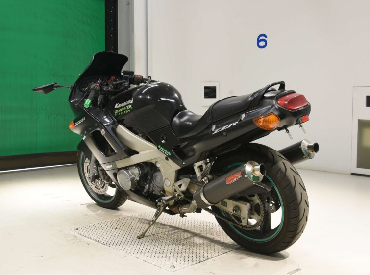 Мотоцикл Kawasaki ZZ-R400 с пробегом 51098 km
