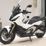 Мотоцикл Honda X-ADV750 з пробігом 11485 km