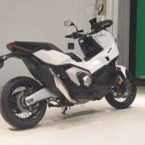 Мотоцикл Honda X-ADV750 з пробігом 11485 km