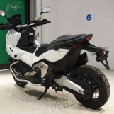 Мотоцикл Honda X-ADV750 с пробегом 3440 km