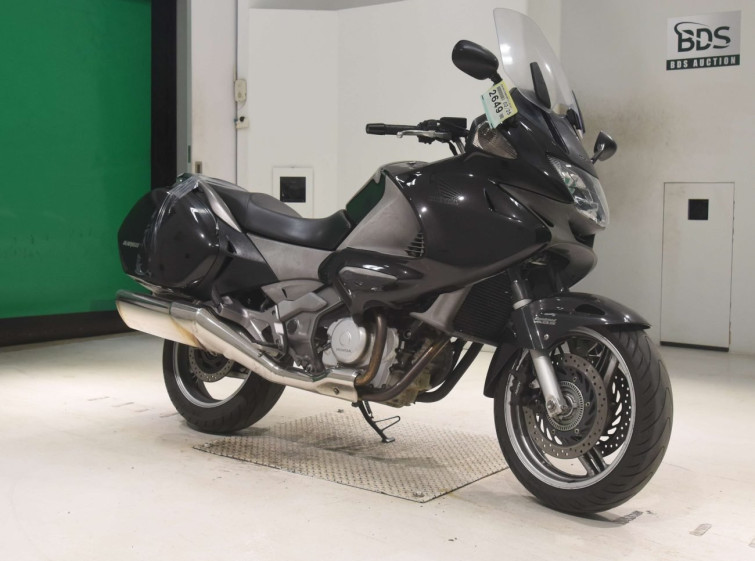 Мотоцикл Honda NT750VA з пробігом 63958 km