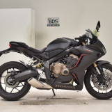 Мотоцикл Honda CBR650R з пробігом 7348 km