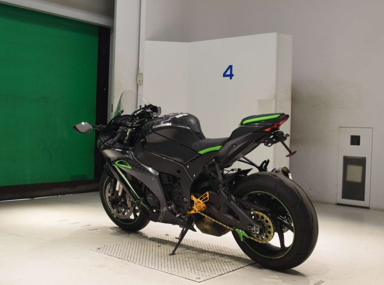 Мотоцикл Kawasaki NINJA ZX-10R з пробігом 9644 km