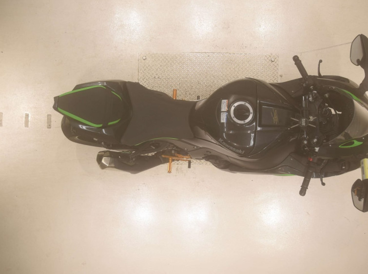 Мотоцикл Kawasaki NINJA ZX-10R з пробігом 9644 km