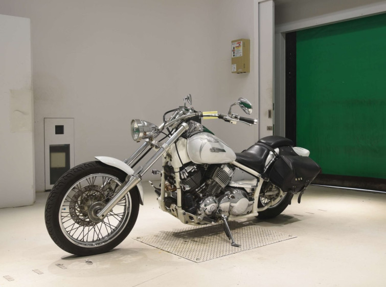 Мотоцикл Yamaha DRAGSTAR XVS400 с пробегом 20367 km