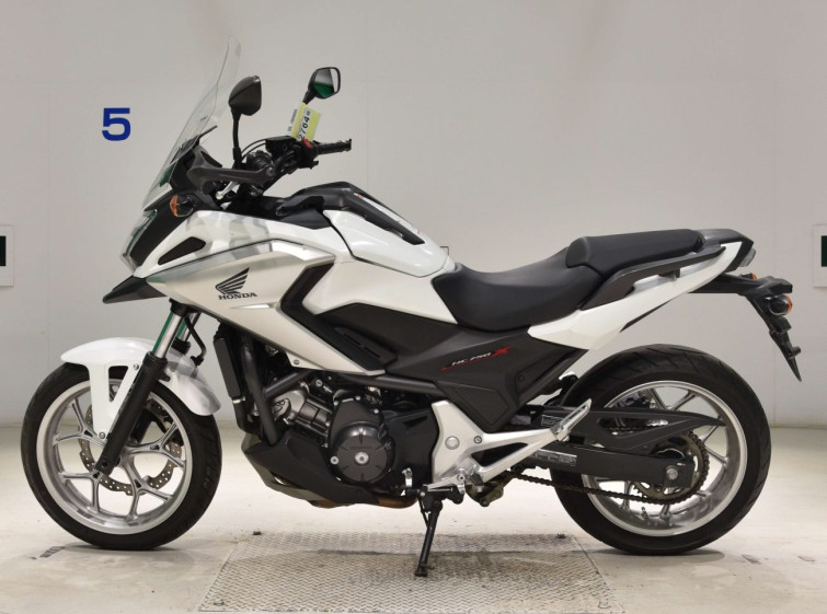 Мотоцикл Honda NC750SD с пробегом 21685 km