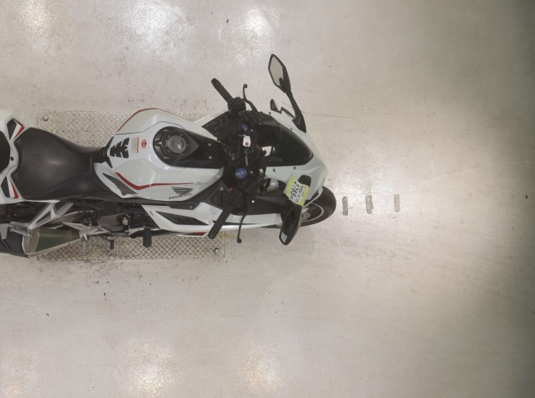 Мотоцикл Honda CBR250RRA з пробігом 9980 km