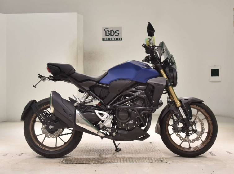 Мотоцикл Honda CB250RA з пробігом 5604 km