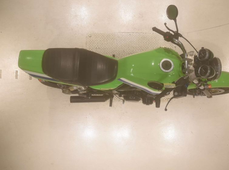Мотоцикл Kawasaki ZRX400 с пробегом 1136 km
