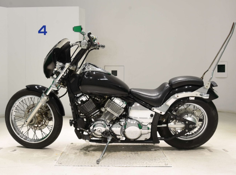 Мотоцикл Yamaha DRAGSTAR XVS400 с пробегом 35560 km