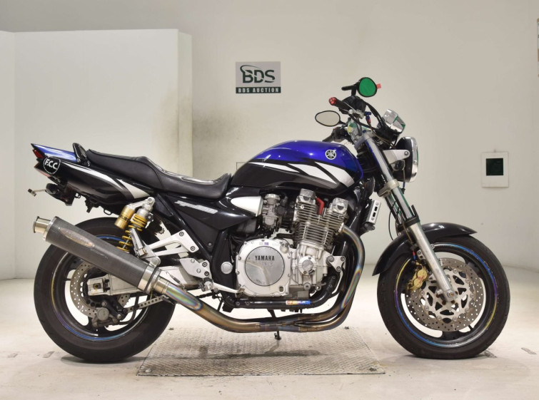 Мотоцикл Yamaha XJR1300